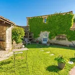 Les Du Logis Villa *