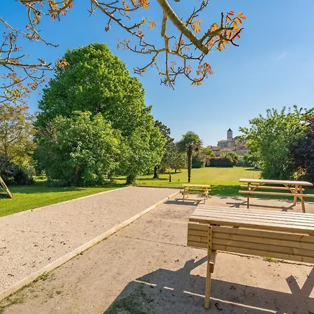 Les Du Logis Willa Saint-Romain-de-Benet