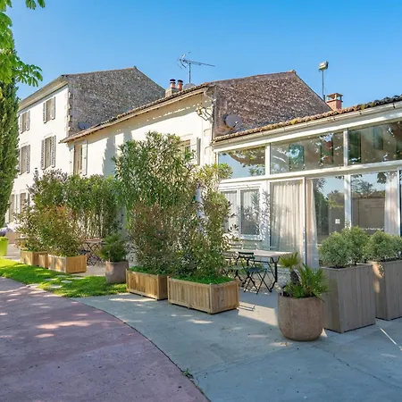 Les Du Logis Saint-Romain-de-Benet