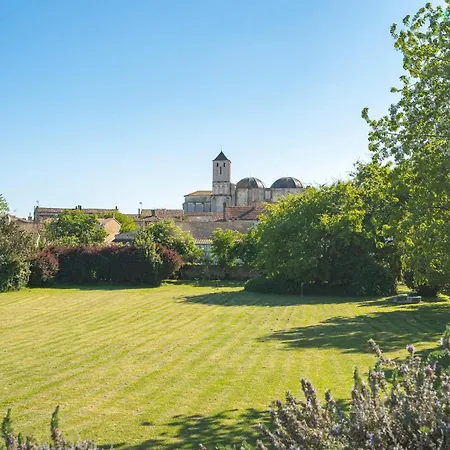 Villa Les Du Logis *