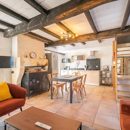 Les Du Logis Saint-Romain-de-Benet