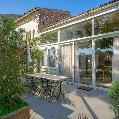 Les Du Logis Διαμέρισμα Saint-Romain-de-Benet