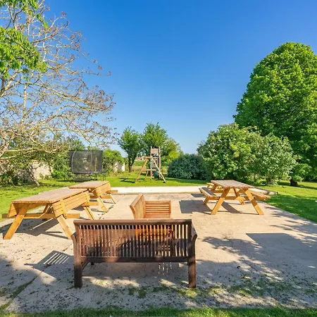 Διαμέρισμα Les Du Logis Saint-Romain-de-Benet